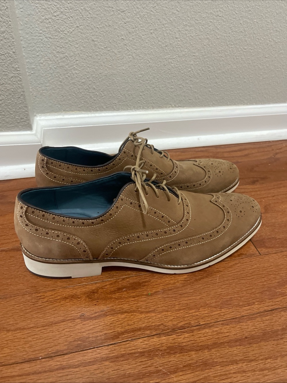 Johnston Murphy Mens Watkins Wingtip Oxfords Nubuck Camel 12 M